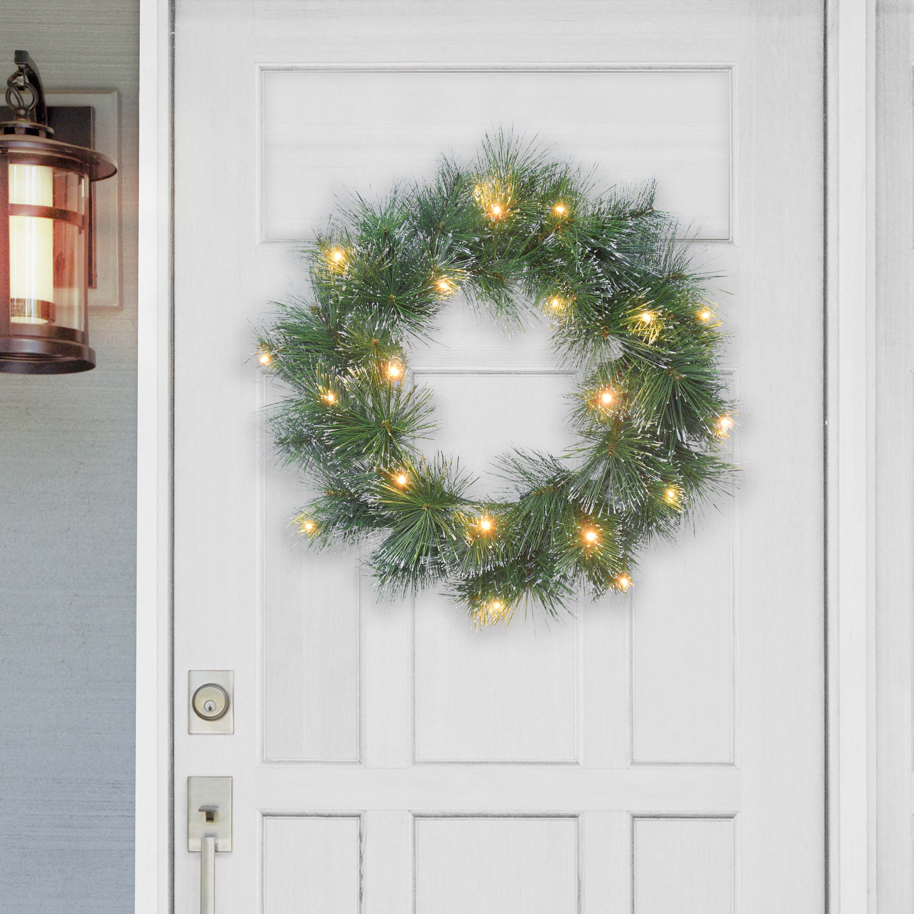 24in Pre-lit Glittery Wreath
